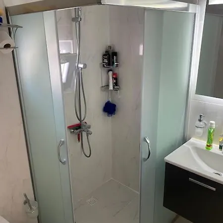 Aile Apartmani, Teras Kat Daire *