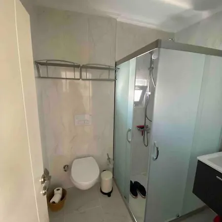 Aile Apartmani, Teras Kat Daire * Bodrum