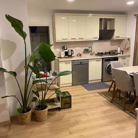 Aile Apartmani, Teras Kat Daire Apartmán *